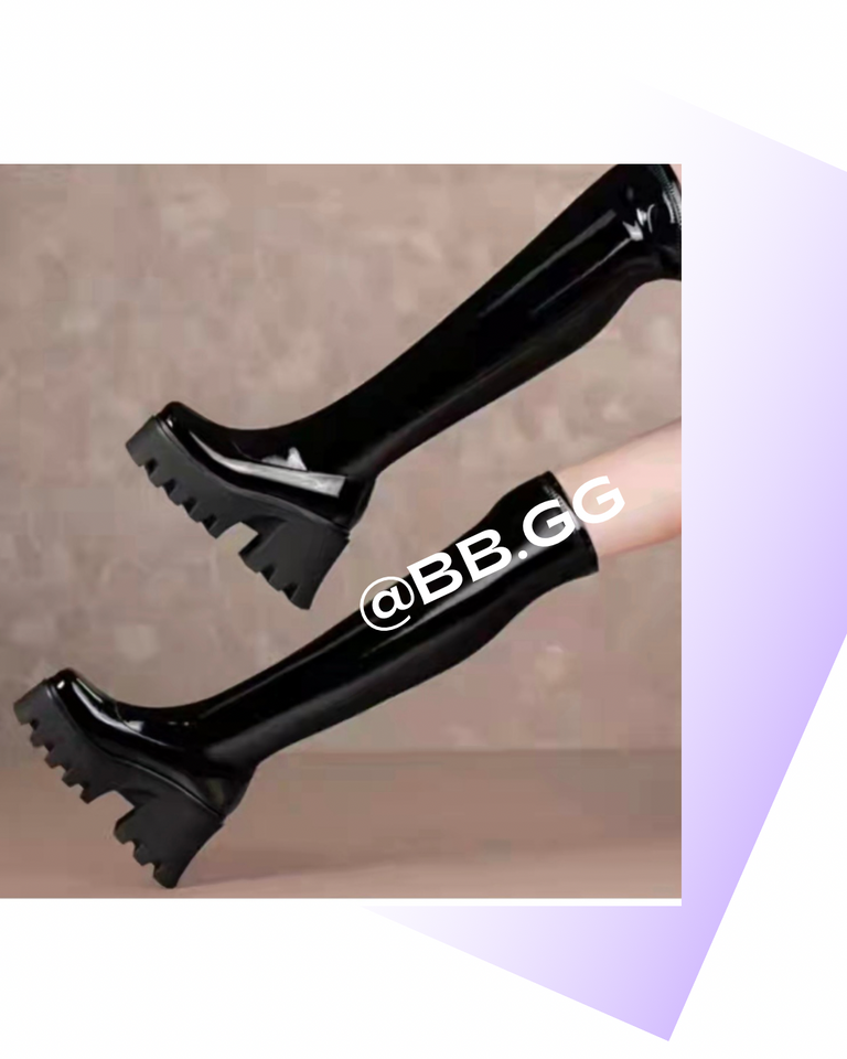 High-Heeled Calf Bootie