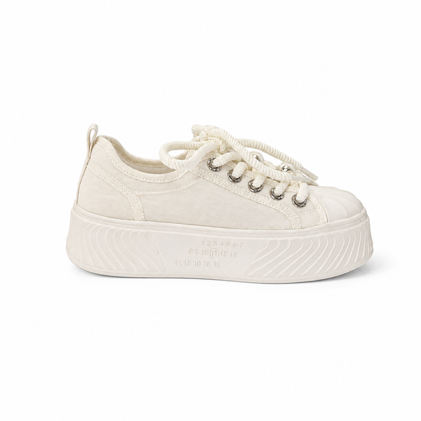 Soft Shell Sneaker