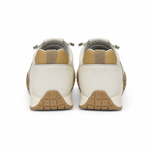 Nova Star Sneakers