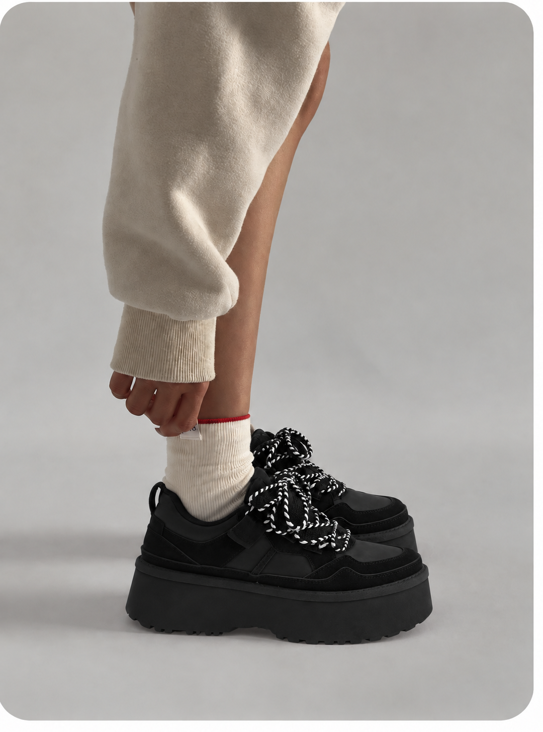 Vesper Platform Sneakers
