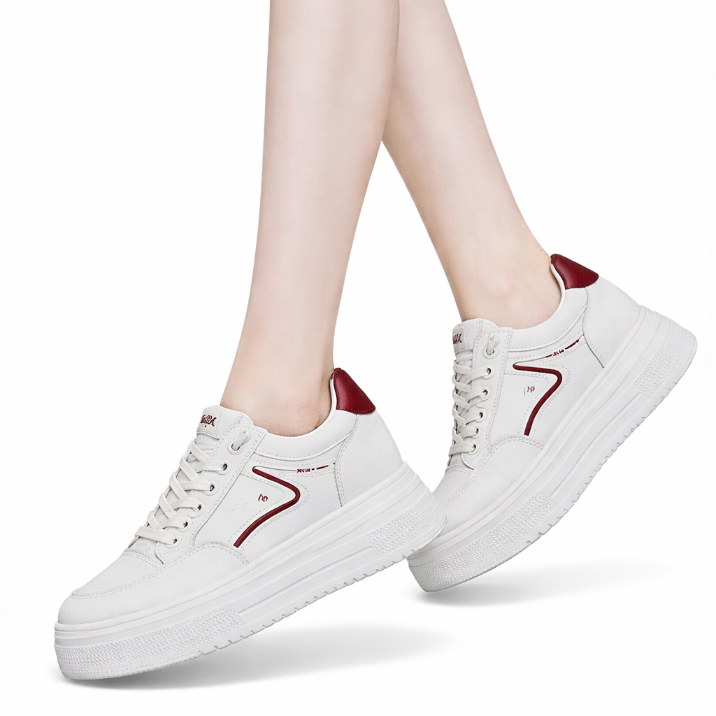 Linea Lift Sneaker