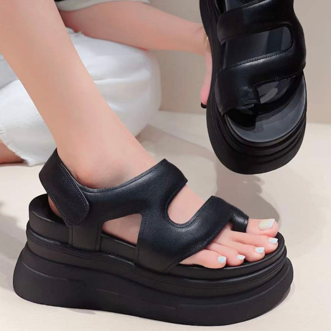 Toe Loop Platform Sandals