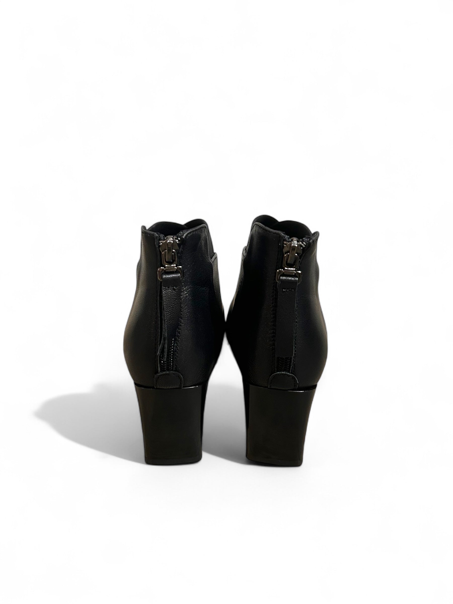 Classic Ankle Boots – Brown & Black