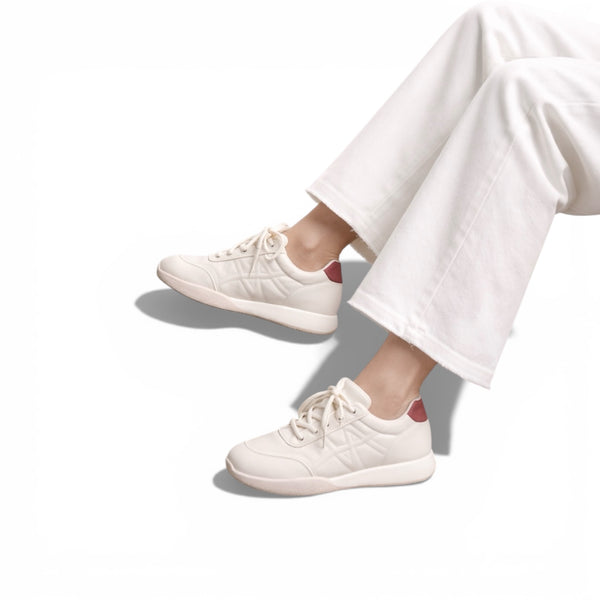 Tail Mark Sneaker