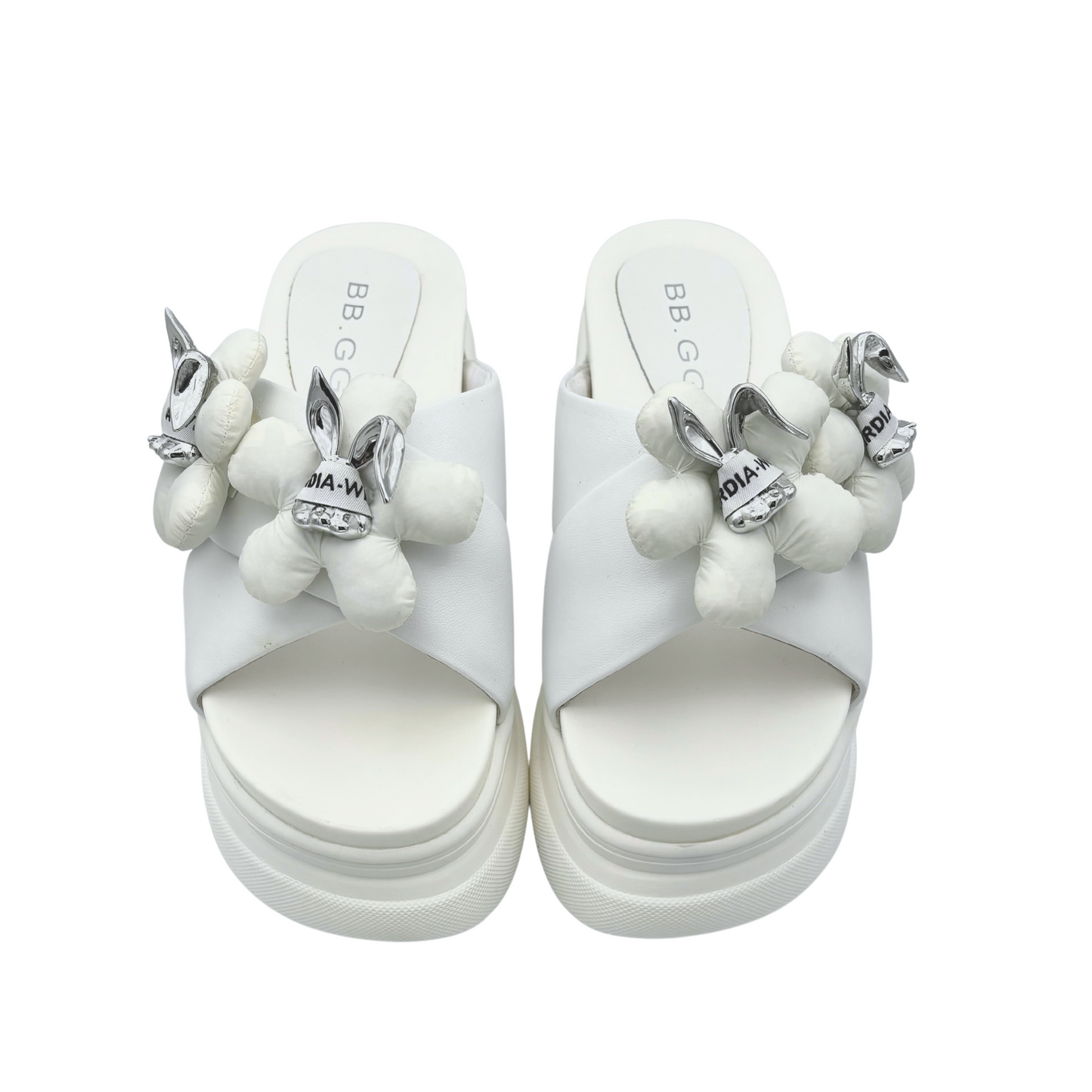 Cute Metal Decor Outdoor Beach slide thicker platform sandals