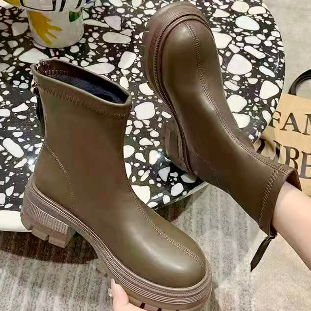 Platform Slimming Boots