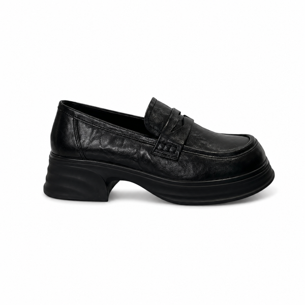 Edge Penny Loafer