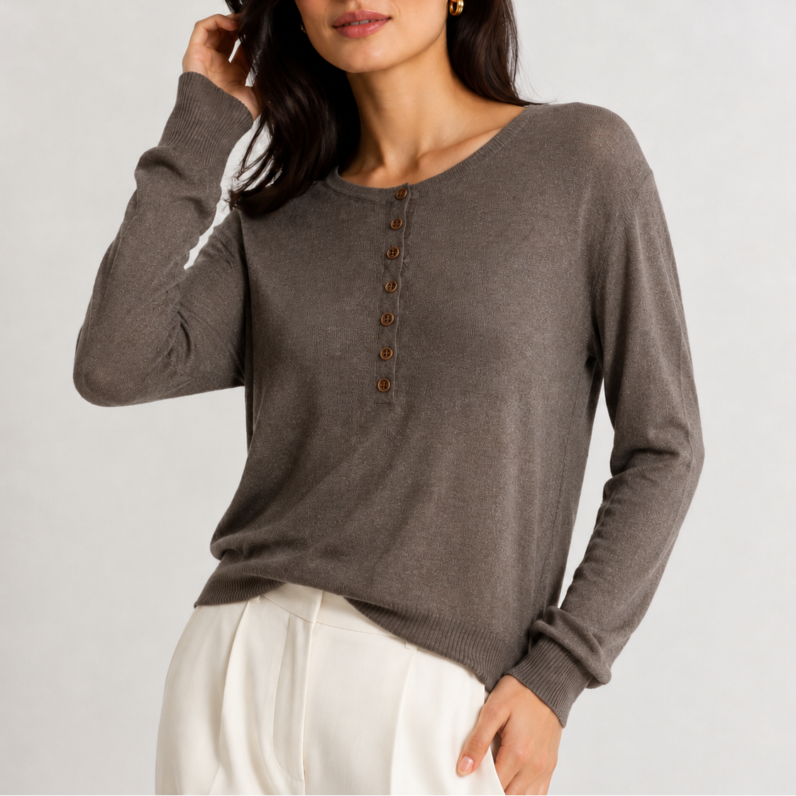 The Élan Cashmere Knit Top