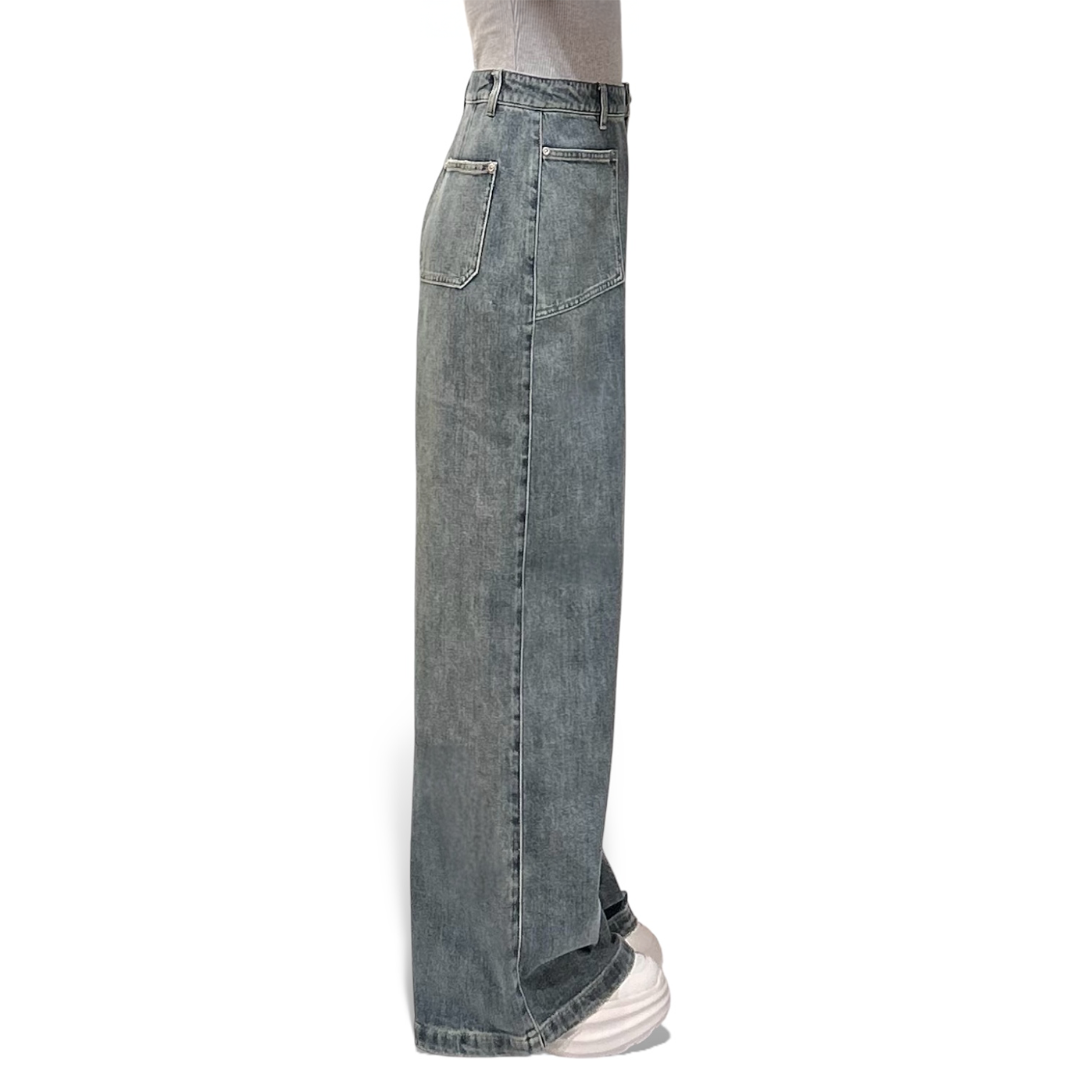 Oversized Straight-Leg Utility Jeans